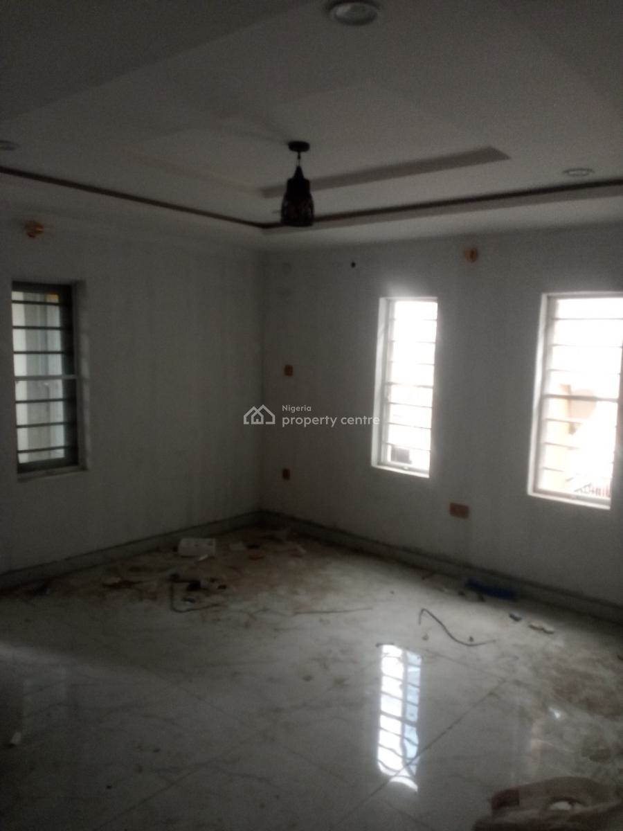 Newly Built 2 Bedroom Apartment, Abidun Street, Surulere, Lagos, Flat / Apartment for Sale