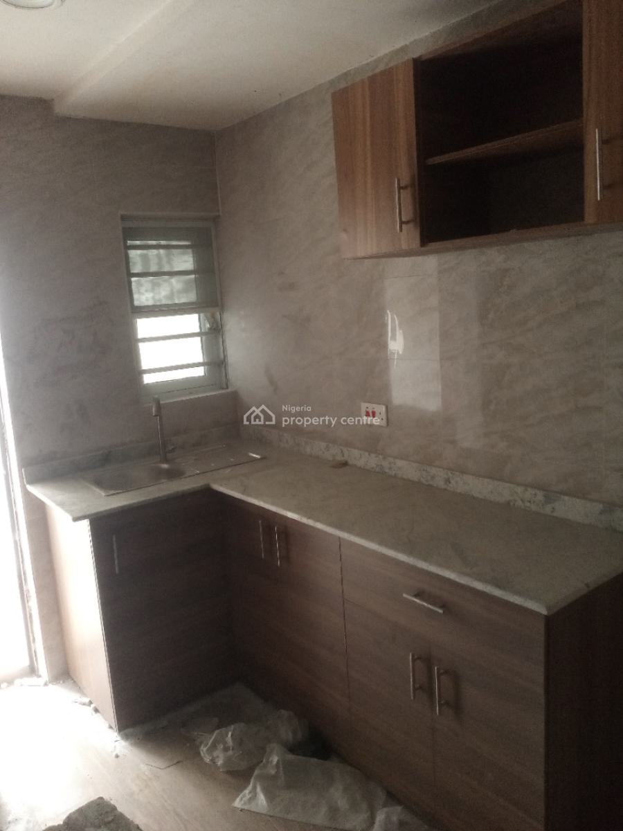 Newly Built 2 Bedroom Apartment, Abidun Street, Surulere, Lagos, Flat / Apartment for Sale