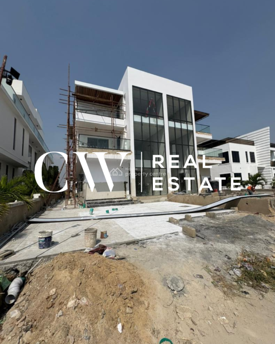 5-bed Semi-detached Duplex with Bq., Lekki, Lagos, Semi-detached Duplex for Sale