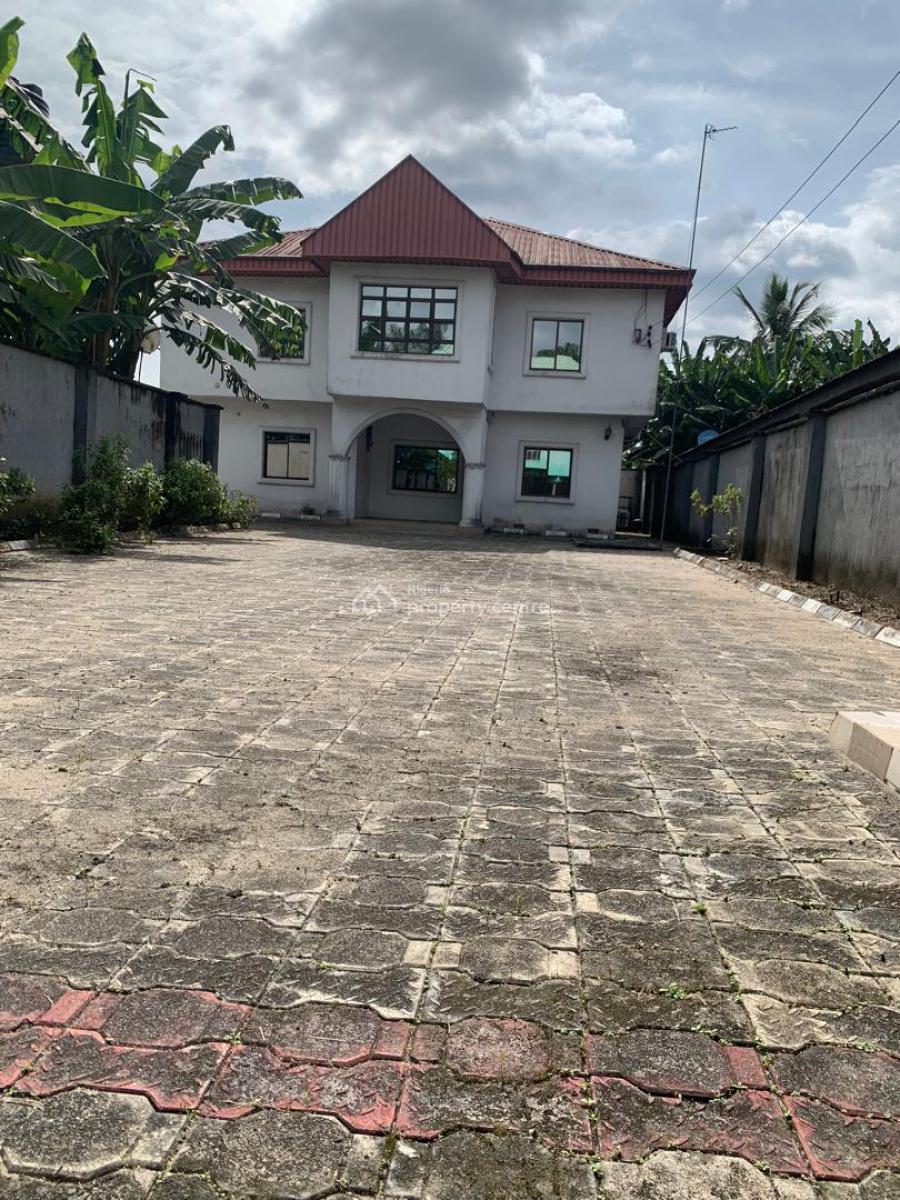 Standard Four (4) Bedroom Detached Duplex with a Bq and Security House, Off Atiku Road, Uyo, Akwa Ibom, Detached Duplex for Sale