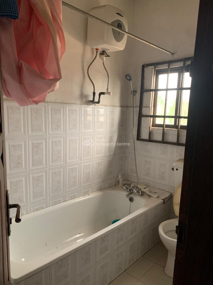 Standard Four (4) Bedroom Detached Duplex with a Bq and Security House, Off Atiku Road, Uyo, Akwa Ibom, Detached Duplex for Sale