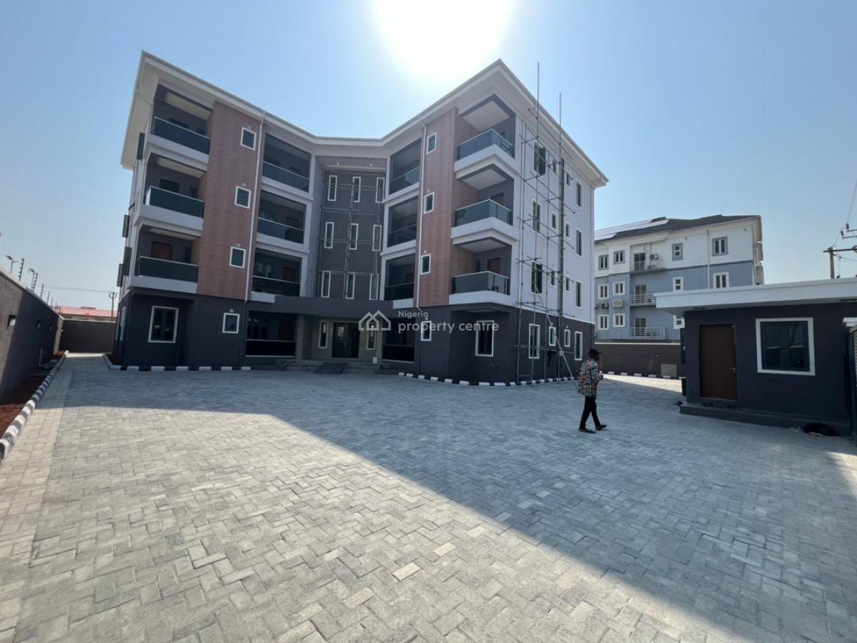 Brand New 3 Bedroom Apartment/bq, Lekki Phase 1, Lekki, Lagos, Flat / Apartment for Rent