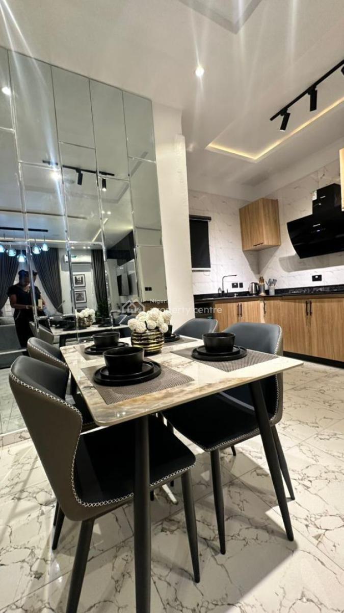 Fully Furnished 2 Bedroom Apartment, Lekki Phase 1, Lekki, Lagos, Flat / Apartment for Sale