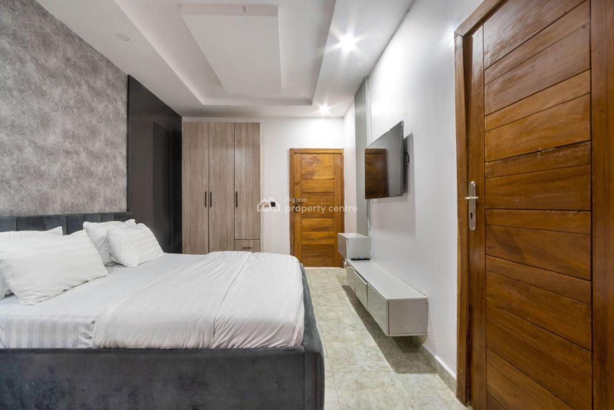 Aesthetically Pleasing Luxury 2 Bedroom Apartment with 24/7 Power Supp, Lekki Phase 1, Lekki, Lagos, Flat / Apartment Short Let