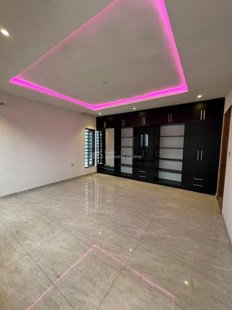 Lovely 3 Bedroom Apartment with Pool, Ikate, Lekki, Lagos, Flat / Apartment for Sale