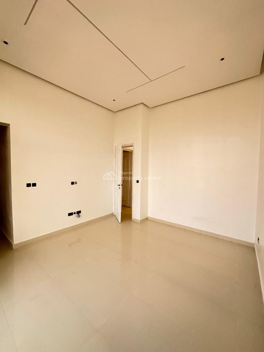 3 Bedroom Apartment, Lekki Phase 1, Lekki, Lagos, Flat / Apartment for Sale