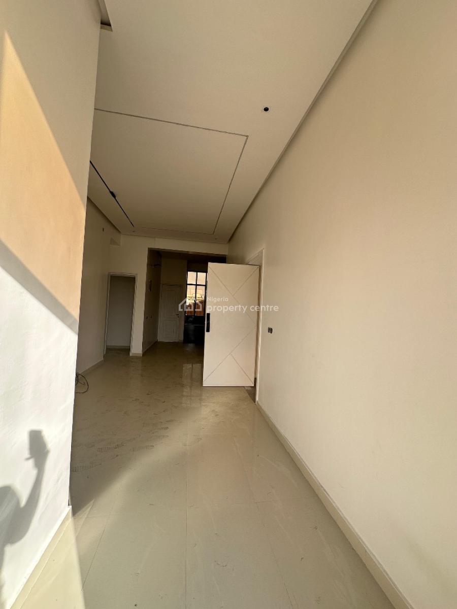 3 Bedroom Apartment, Lekki Phase 1, Lekki, Lagos, Flat / Apartment for Sale