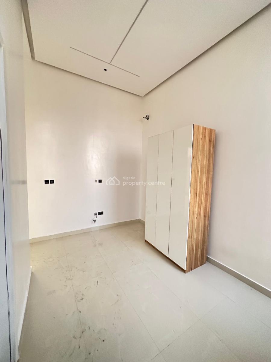 3 Bedroom Apartment, Lekki Phase 1, Lekki, Lagos, Flat / Apartment for Sale