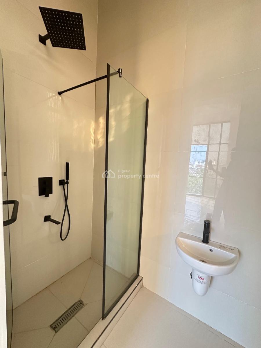 3 Bedroom Apartment, Lekki Phase 1, Lekki, Lagos, Flat / Apartment for Sale