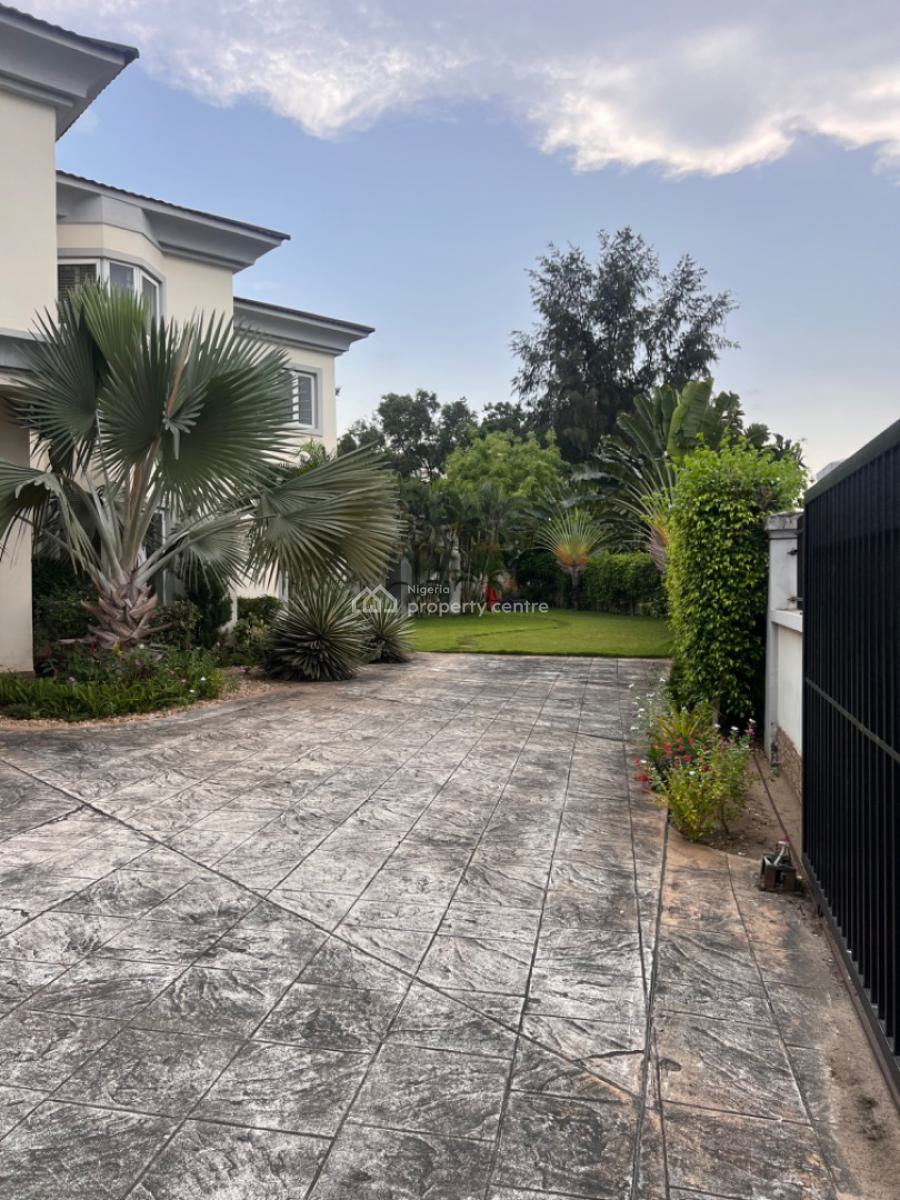 Luxurious and Very Spacious 5 Bedroom Villa ,with Gym , Swimming Pool, Vgc, Lekki, Lagos, Detached Duplex for Sale