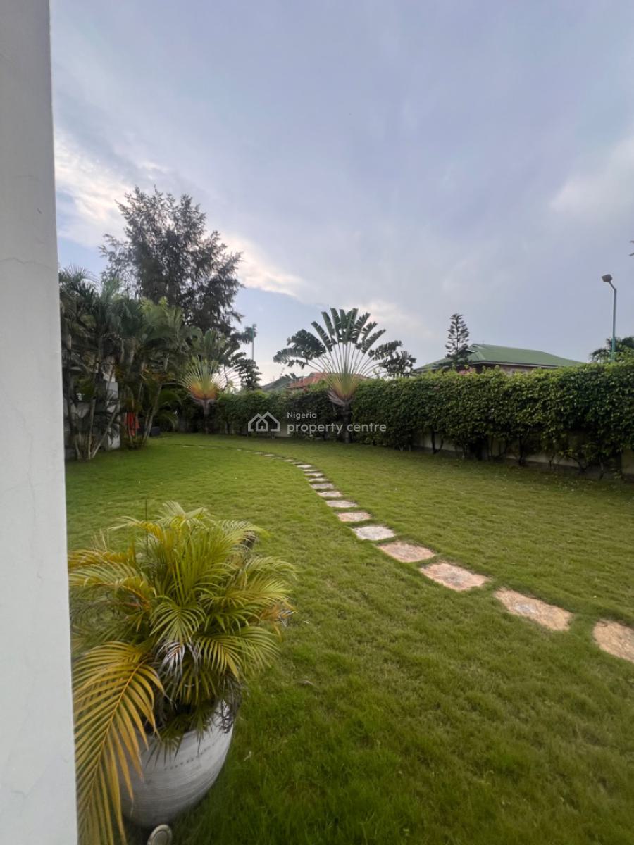 Luxurious and Very Spacious 5 Bedroom Villa ,with Gym , Swimming Pool, Vgc, Lekki, Lagos, Detached Duplex for Sale