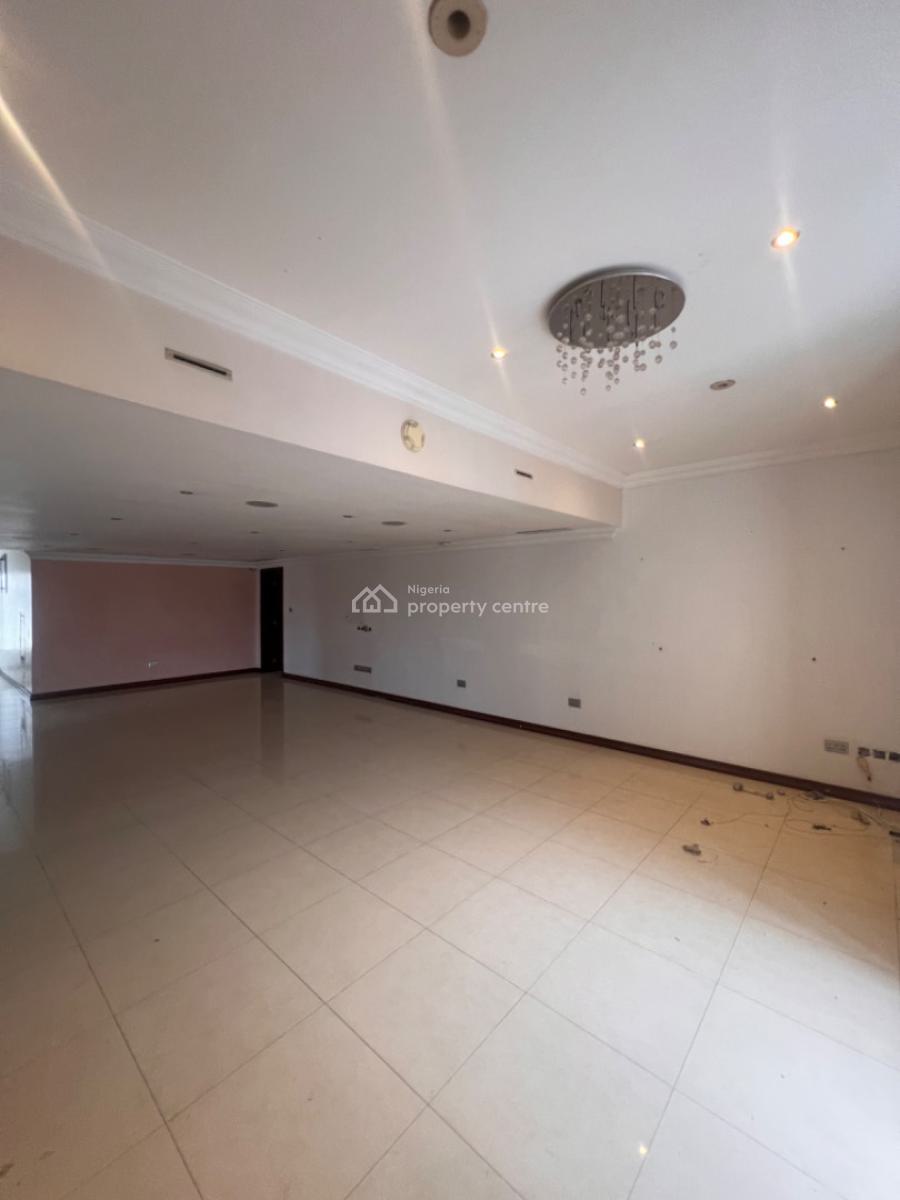 Luxurious and Very Spacious 5 Bedroom Villa ,with Gym , Swimming Pool, Vgc, Lekki, Lagos, Detached Duplex for Sale