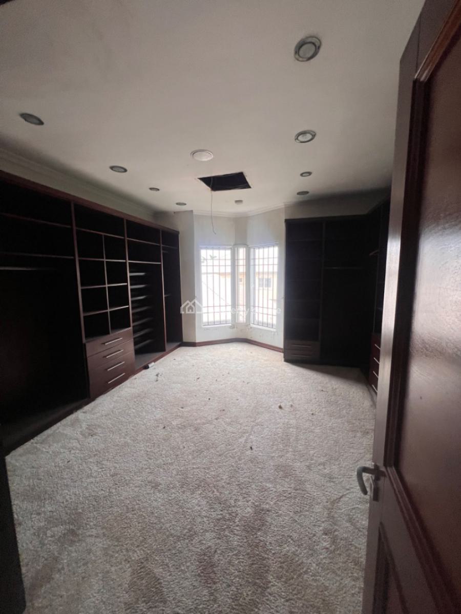 Luxurious and Very Spacious 5 Bedroom Villa ,with Gym , Swimming Pool, Vgc, Lekki, Lagos, Detached Duplex for Sale