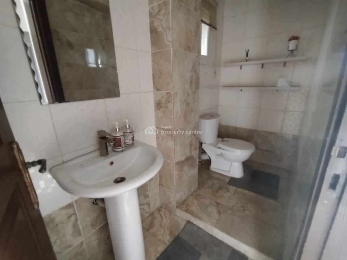 Well Maintained 4 Bedrooms Semi Detached House, Chevron Alternative Route, By 2nd Till Gate, Lekki, Lagos, Semi-detached Duplex for Rent