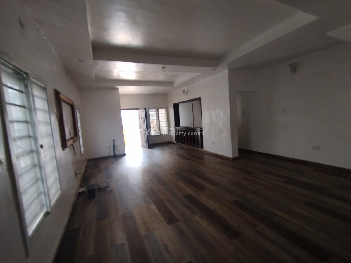 Well Maintained 4 Bedrooms Semi Detached House, Chevron Alternative Route, By 2nd Till Gate, Lekki, Lagos, Semi-detached Duplex for Rent