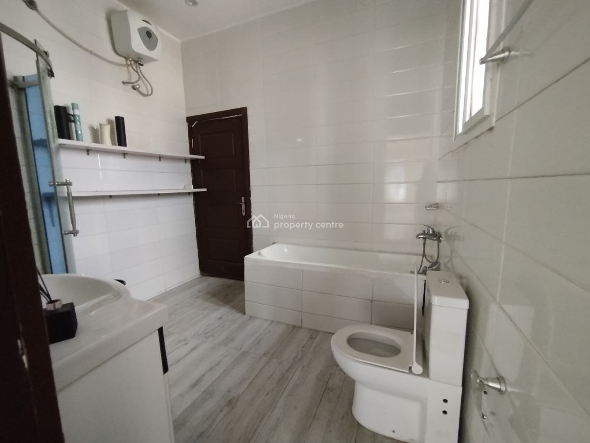 Well Maintained 4 Bedrooms Semi Detached House, Chevron Alternative Route, By 2nd Till Gate, Lekki, Lagos, Semi-detached Duplex for Rent