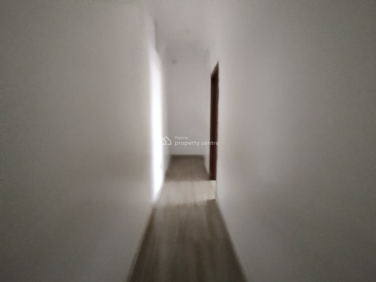 Well Maintained 4 Bedrooms Semi Detached House, Chevron Alternative Route, By 2nd Till Gate, Lekki, Lagos, Semi-detached Duplex for Rent