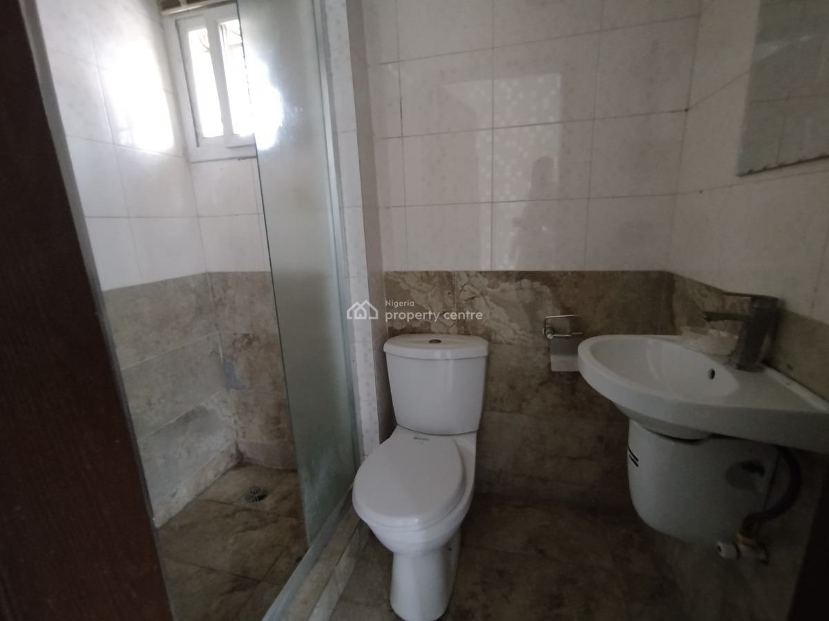 Well Maintained 4 Bedrooms Semi Detached House, Chevron Alternative Route, By 2nd Till Gate, Lekki, Lagos, Semi-detached Duplex for Rent