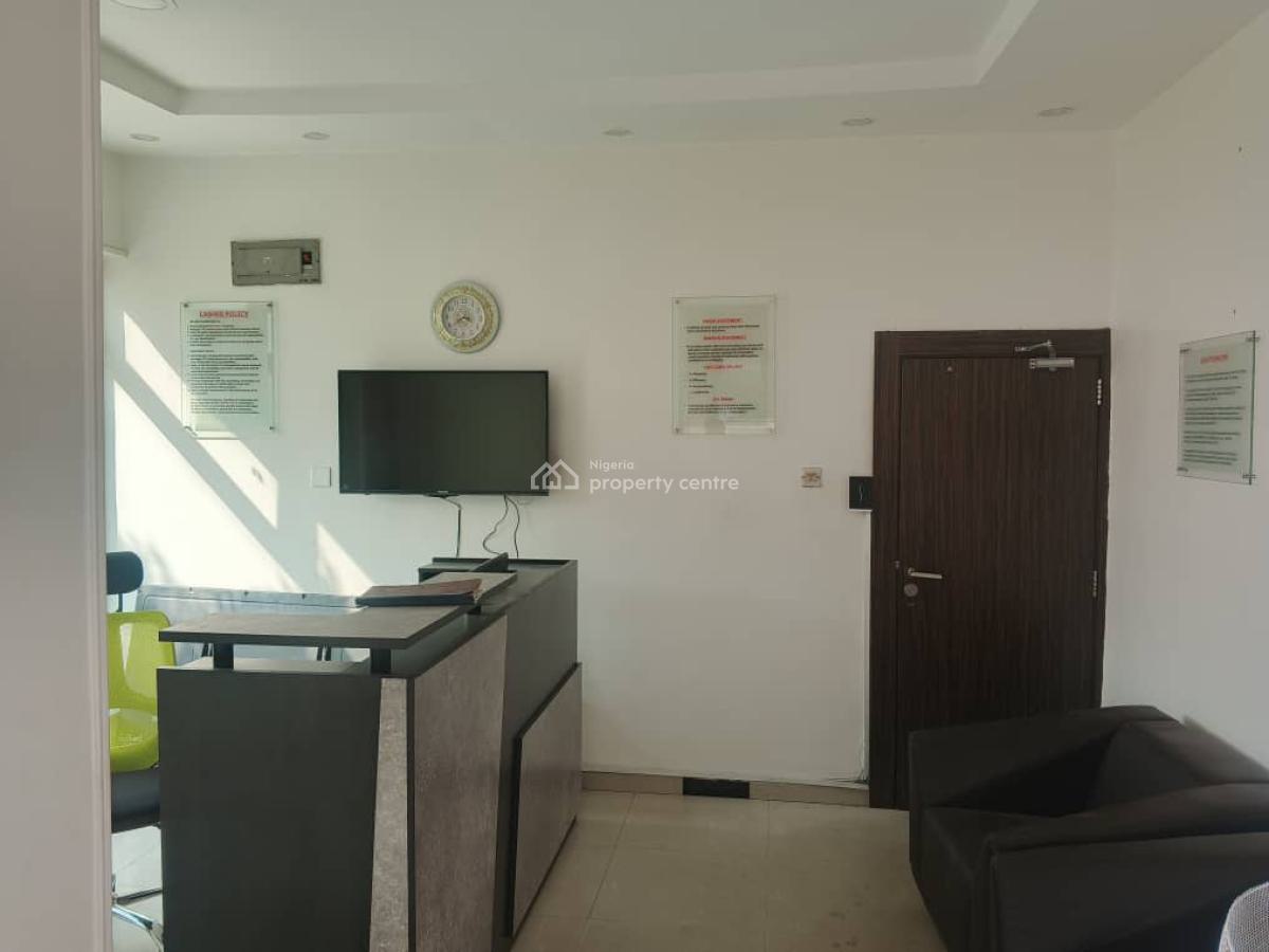 Semi-detached House for Commercial Use, Lekki Phase 1, Lekki, Lagos, Commercial Property for Rent