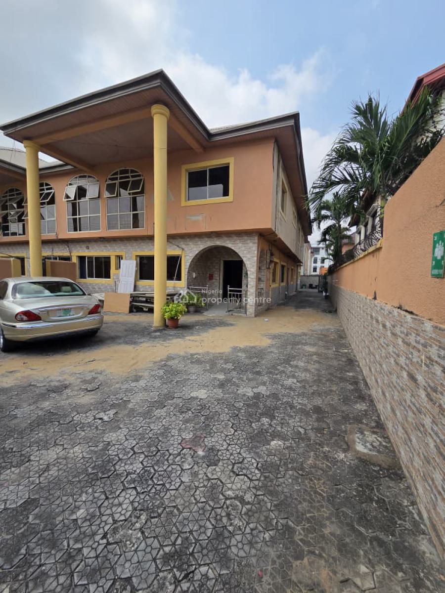 5 Bedroom Semi Detached House with a Study, 2 Rooms Bq, Self Contained, Lekki Phase 1, Lekki, Lagos, House for Sale