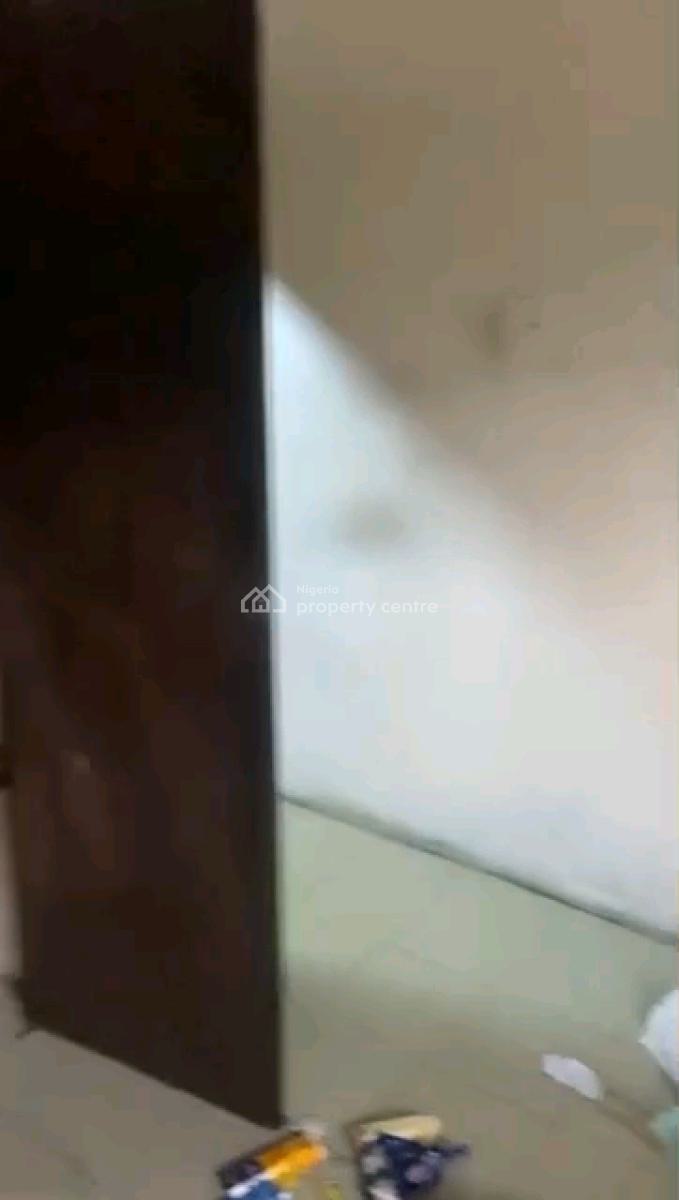 Decent 3 Bedrooms Up Flat 3t 2b All Tled with Pop, Personal Stairway, Medina Estate, Medina, Gbagada, Lagos, Flat / Apartment for Rent