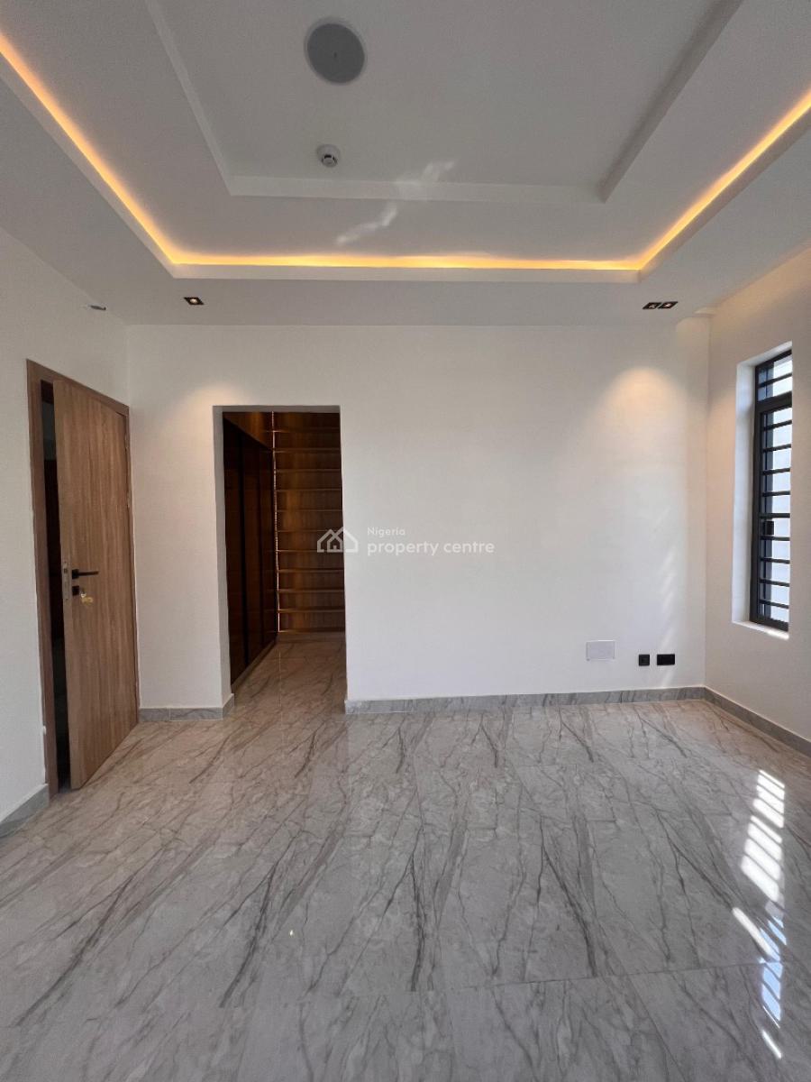 4 Bedrooms Semi-detached Duplex + Bq and Penthouse, Lekki Phase 1, Lekki, Lagos, Semi-detached Duplex for Sale