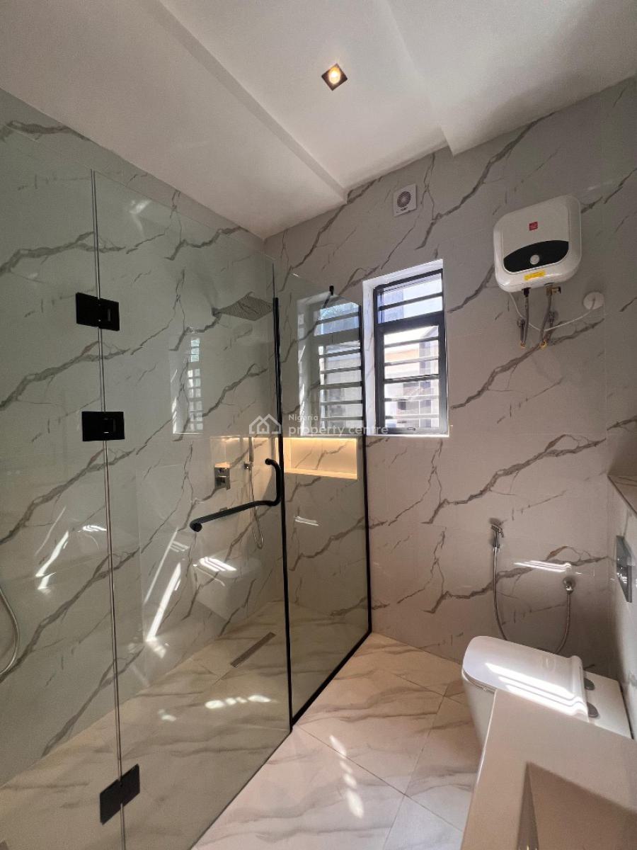 4 Bedrooms Semi-detached Duplex + Bq and Penthouse, Lekki Phase 1, Lekki, Lagos, Semi-detached Duplex for Sale