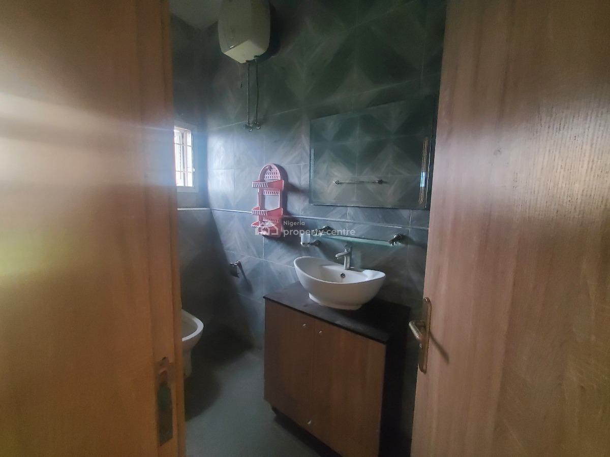 Well Maintained 3-bedroom Terrace Duplex with Bq and Swimming Pool, Ajah, Lagos, Terraced Duplex for Rent