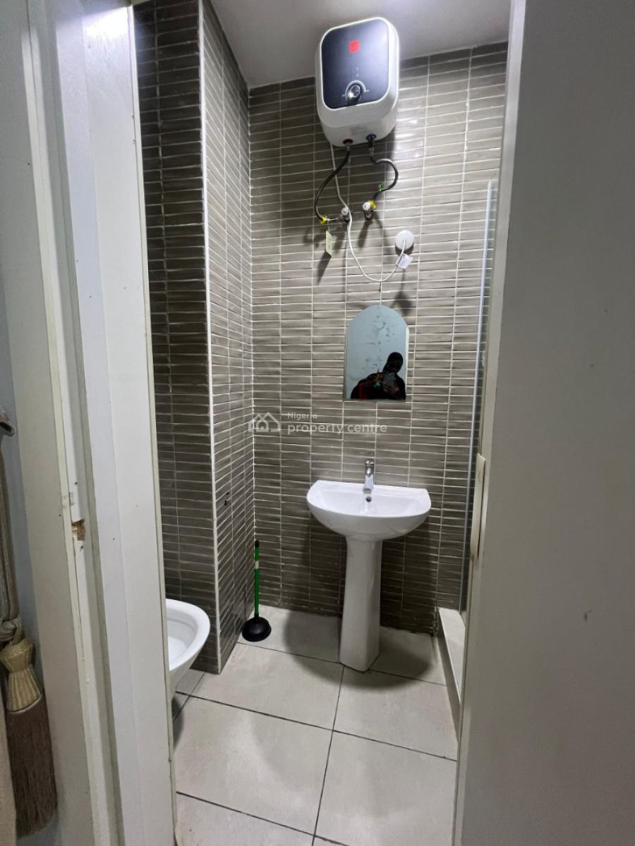 Luxury Spacious 3 Bedroom Townhouse, 24hrs Electricity Backed Up Inverter, Lekki Conservation Center, Lekki, Lagos, House for Rent