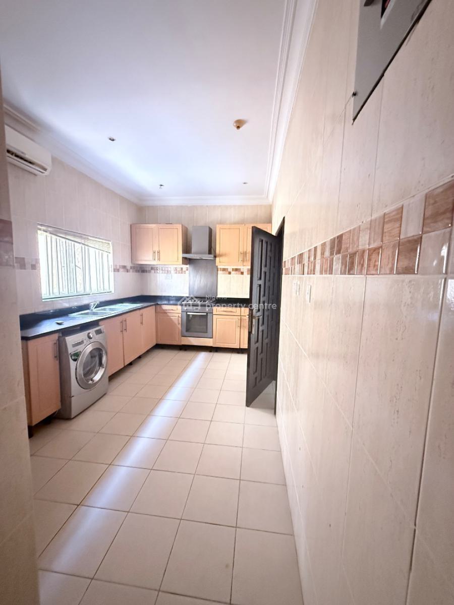 3 Bedroom Apartment Available, Lekki Phase 1, Lekki, Lagos, Flat / Apartment for Rent