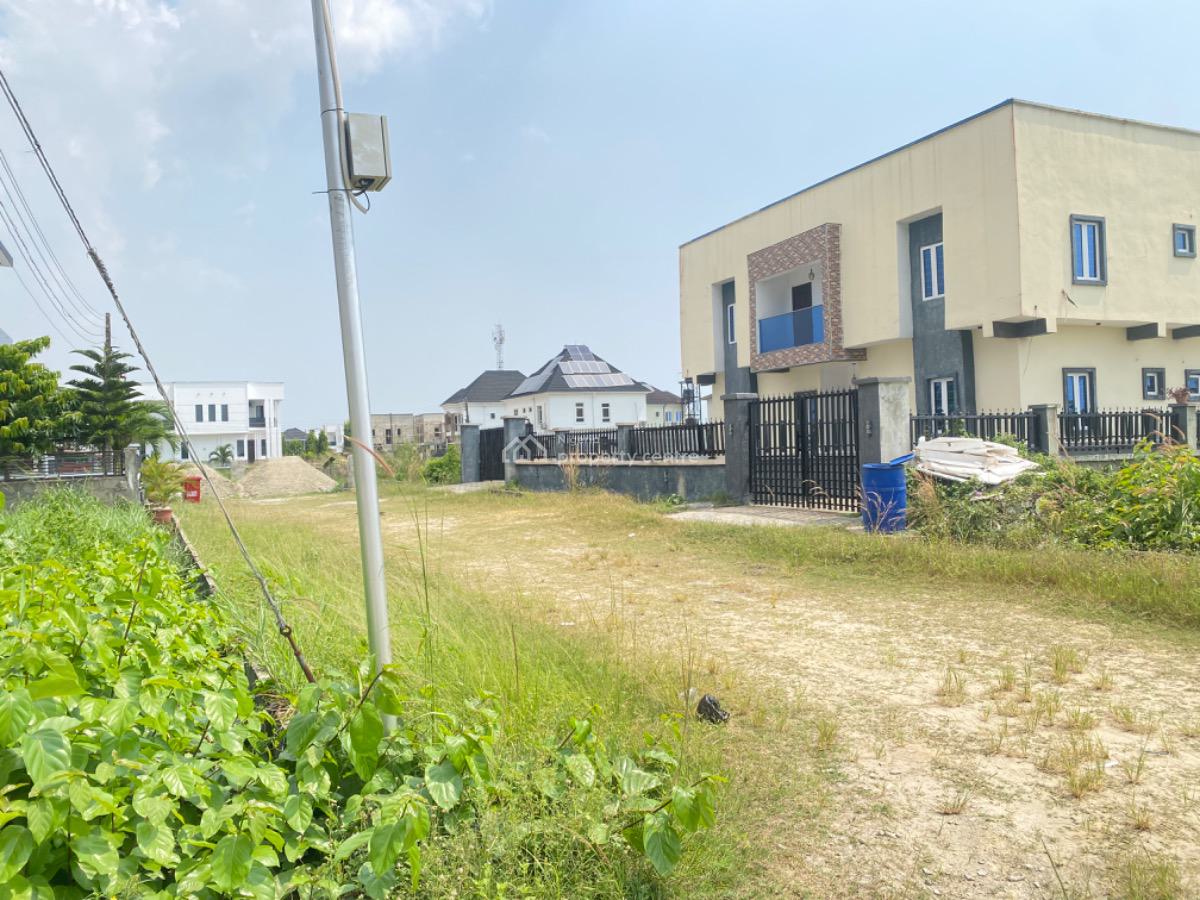 450sqm Well Positioned Cornerpiece Land in a Very Prestigious Estate, Pearl Gardens Estate, Shoprite Monastery Road, Sangotedo, Ajah, Lagos, Residential Land for Sale