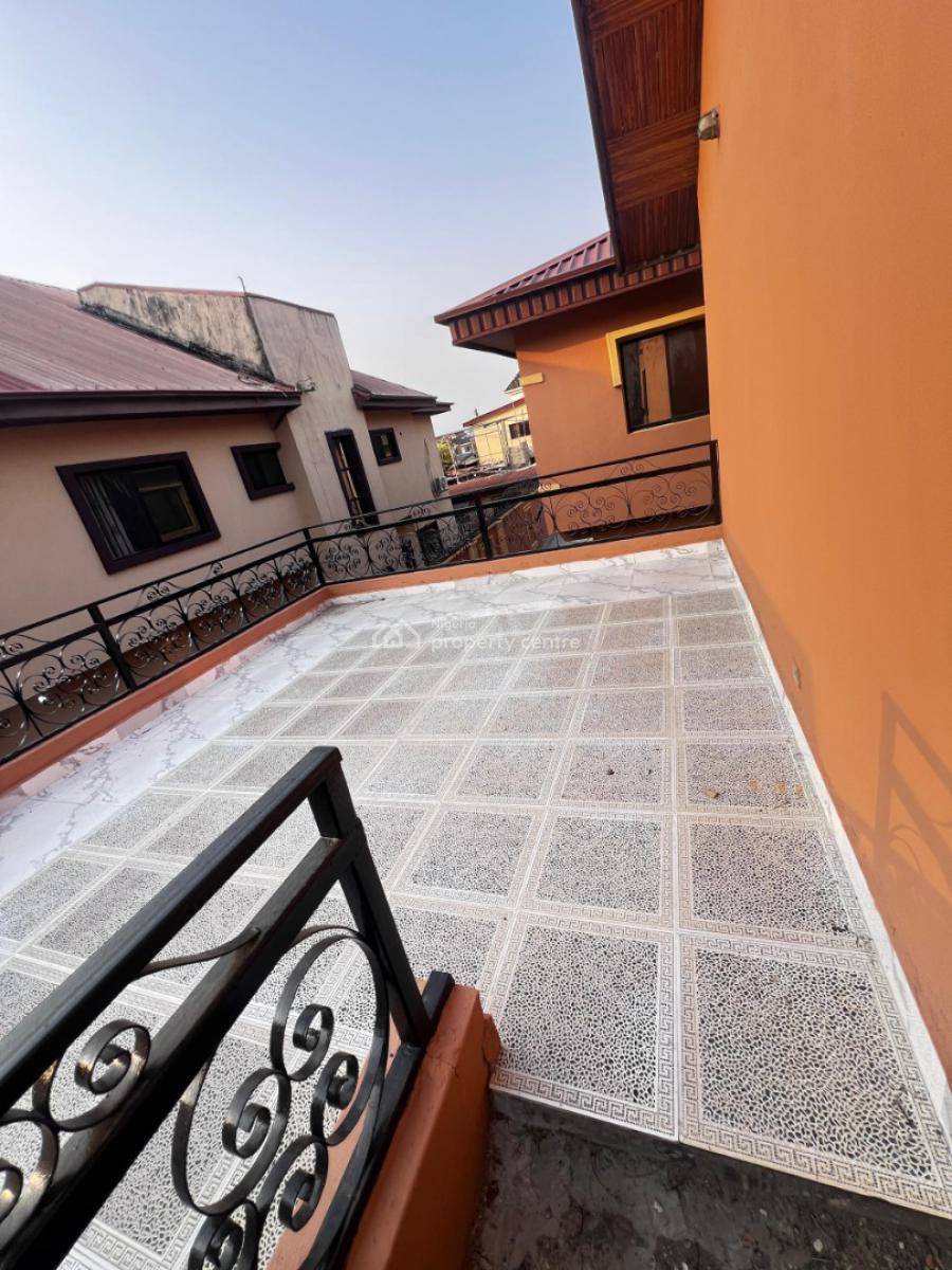 3 Bedroom Duplex with 2 Living Rooms and a Seat Out Area Available, Thomas Estate, Lekki, Lagos, House for Rent