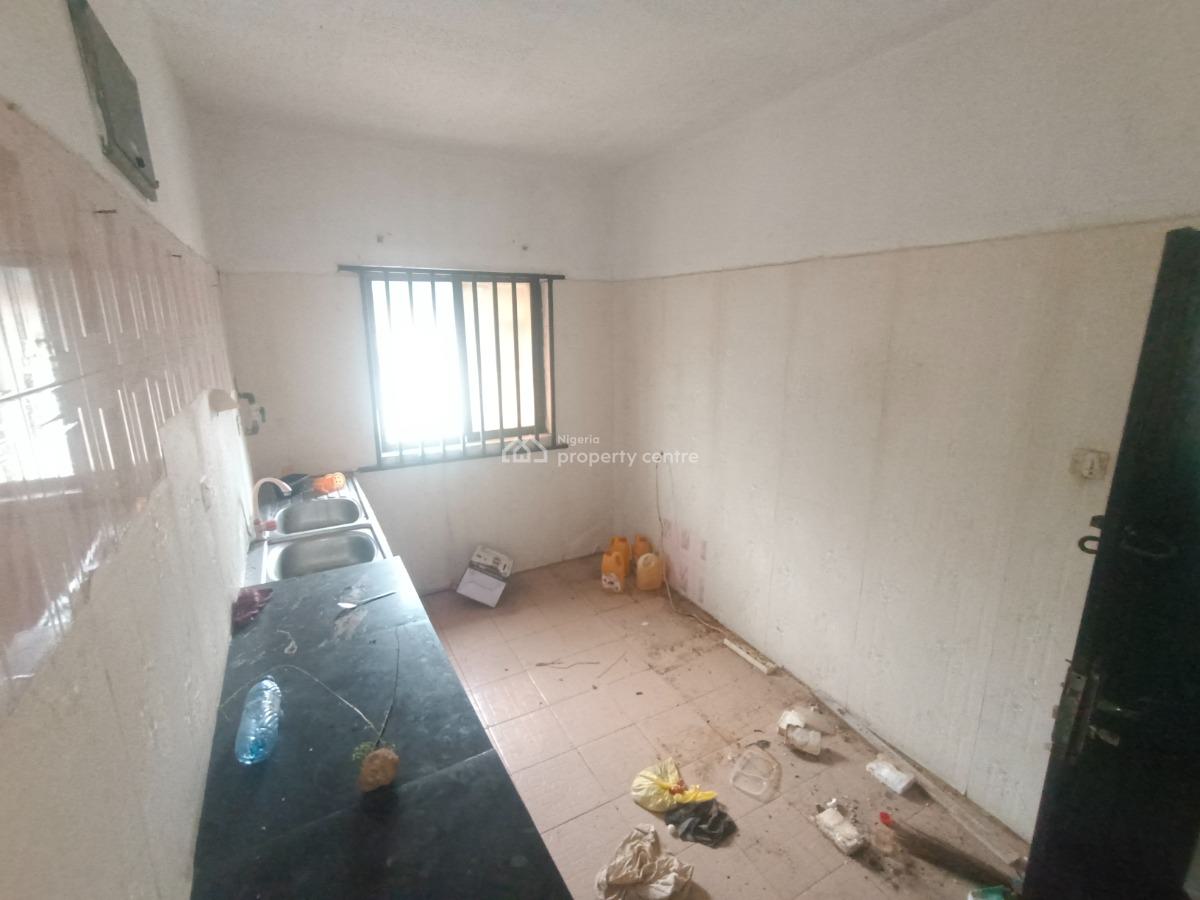 Spacious 1 Bedroom Mini Flat Upstairs, Thomas Estate, Ajah, Lagos, Mini Flat (room and Parlour) for Rent