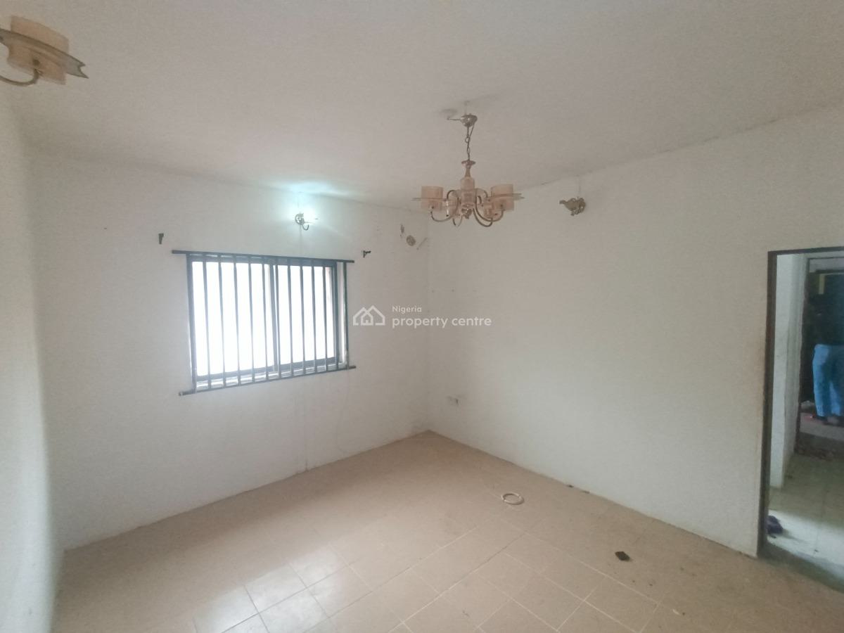 Spacious 1 Bedroom Mini Flat Upstairs, Thomas Estate, Ajah, Lagos, Mini Flat (room and Parlour) for Rent