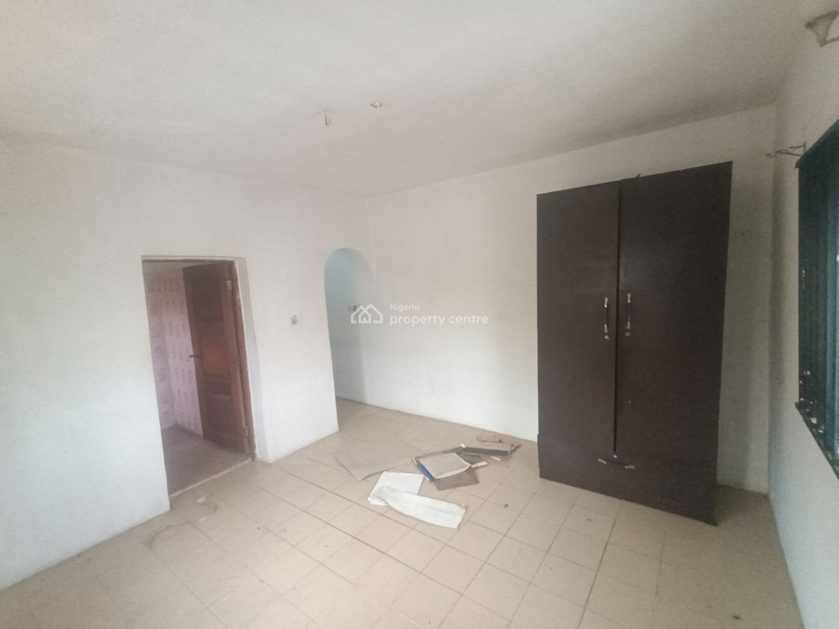 Spacious 1 Bedroom Mini Flat Upstairs, Thomas Estate, Ajah, Lagos, Mini Flat (room and Parlour) for Rent