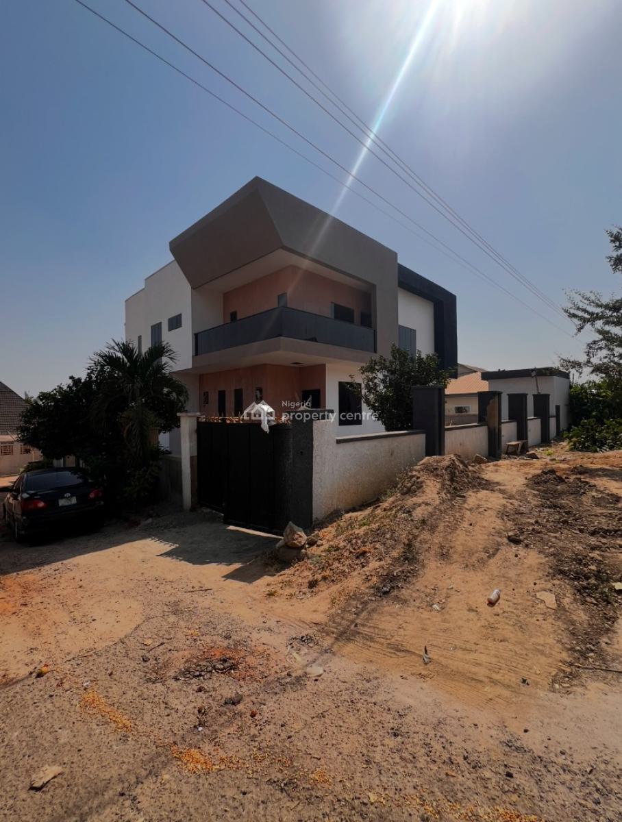 4 Bedrooms Detached Duplex with En-suite Bq, Gaduwa, Abuja, Detached Duplex for Sale