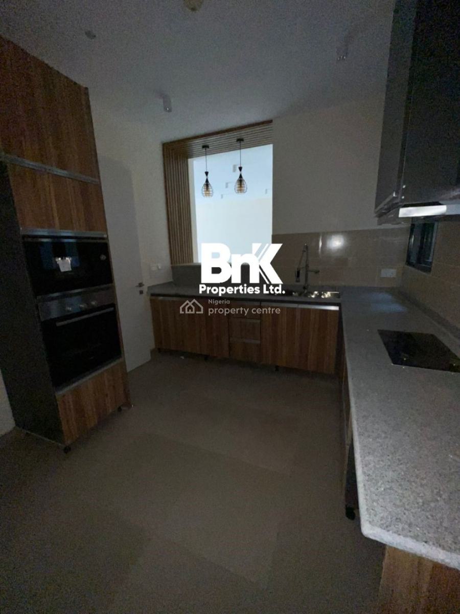 Brand New Modern 2 Bedrooms Apartment, Lekki Phase 1, Lekki, Lagos, Flat / Apartment for Sale