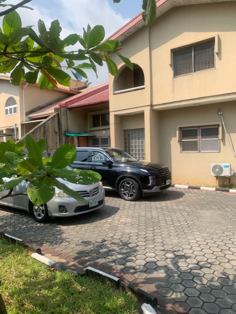 4 Bedrooms Wing of Duplex with 2 Rooms Bq on 513msq, Atlantic Beach Estate, Oniru, Victoria Island (vi), Lagos, Semi-detached Duplex for Sale