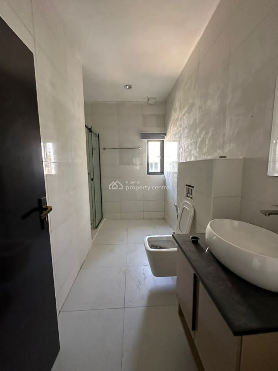 Furnished Luxury 5-bedroom Terraced Duplex with 3 Living Rooms, Guzape District, Abuja, Terraced Duplex for Sale