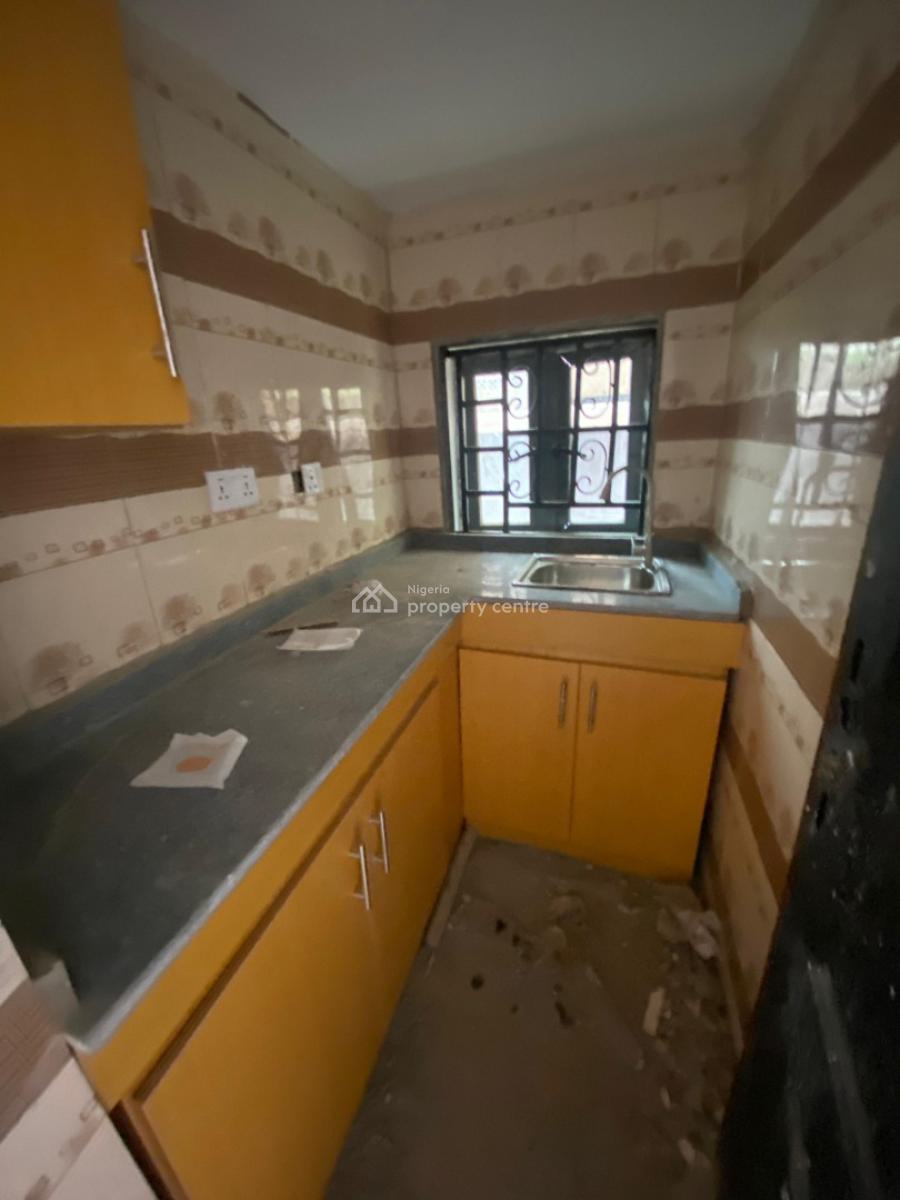 Newly Built 2 Bedroom Flat, Off Estate Road Alapere, Ketu, Lagos, Flat / Apartment for Rent