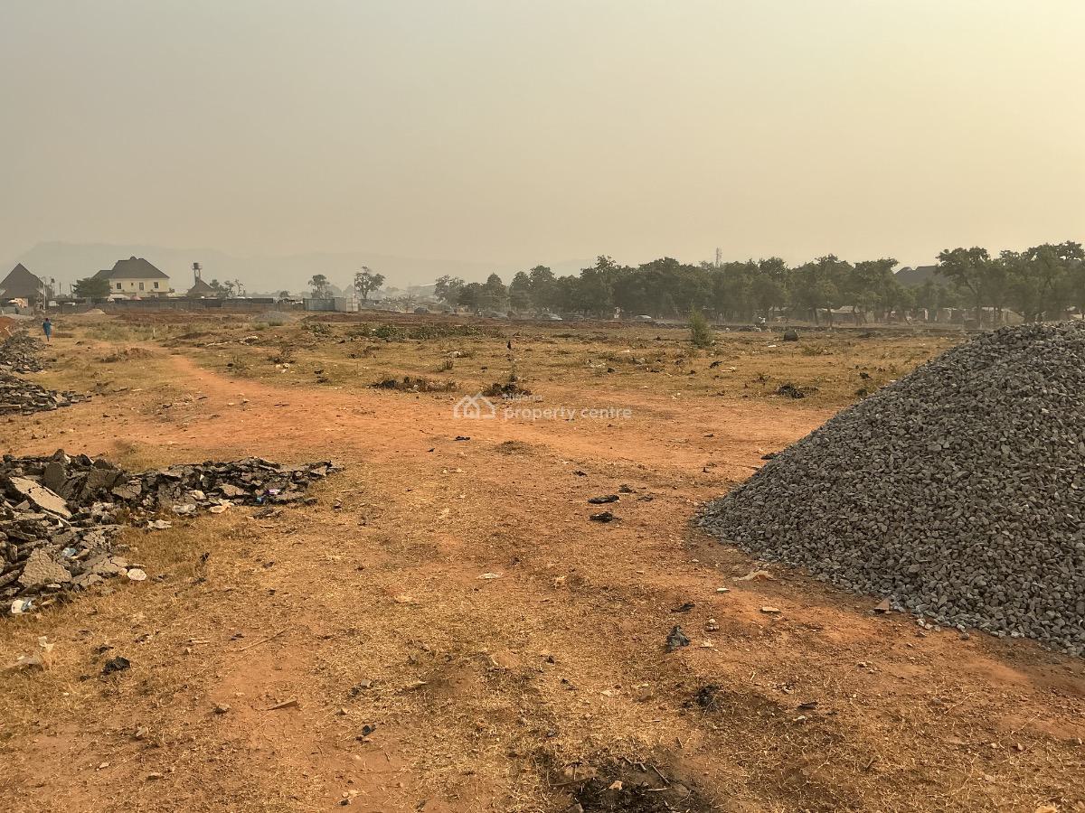 Queens Arcade, Efab Metropolis Gate., Karsana, Abuja, Commercial Property for Sale