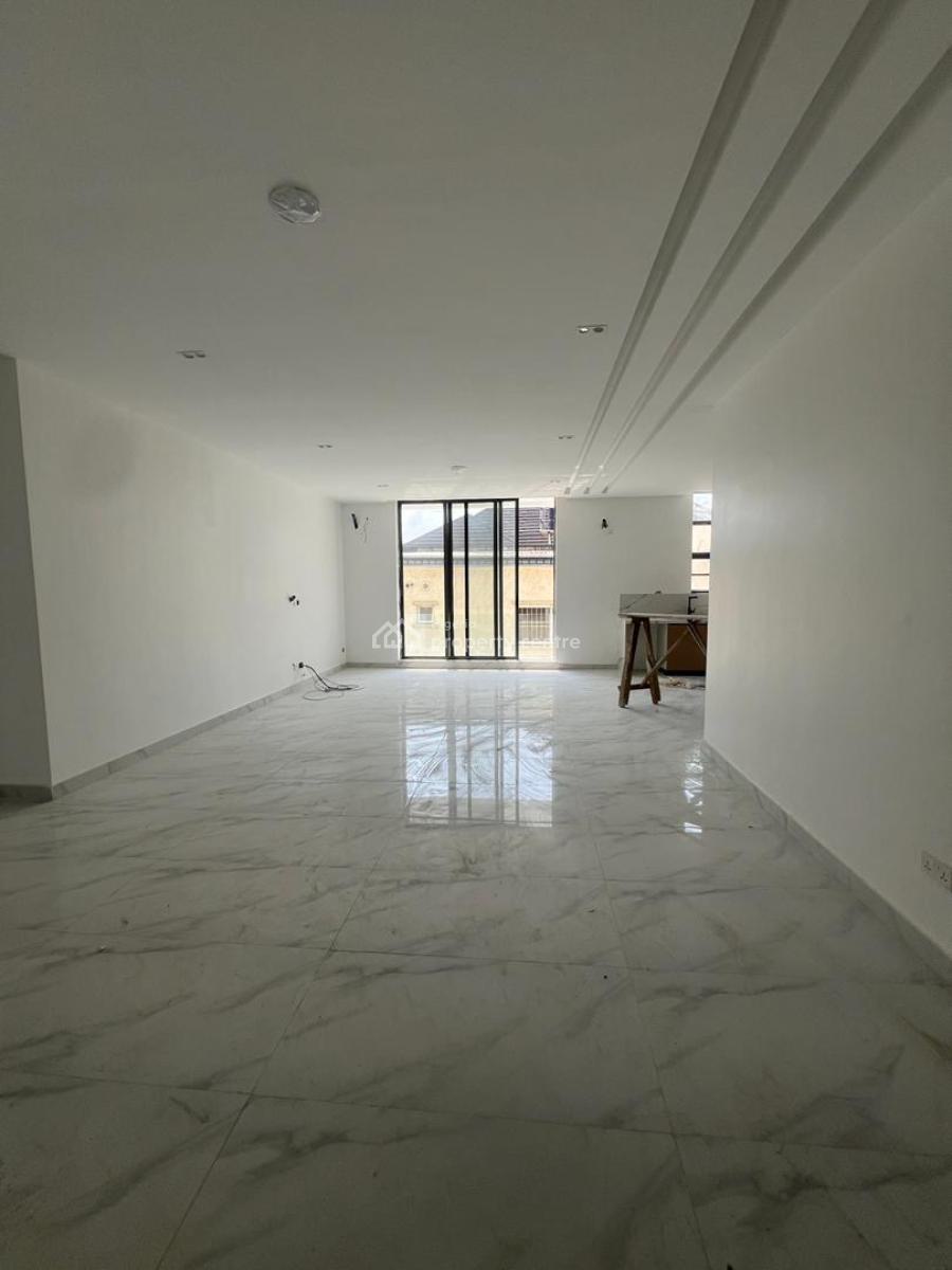 Very Spacious and Modern 2-bedroom Apartment, Lekki Phase 1, Lekki, Lagos, Block of Flats for Sale