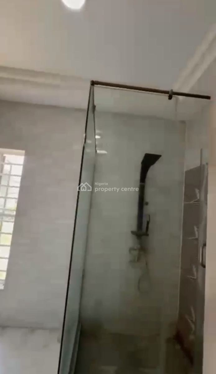 Commercial Space in a Very Busy and Secured Estate, Ikota, Lekki, Lagos, Shop for Rent