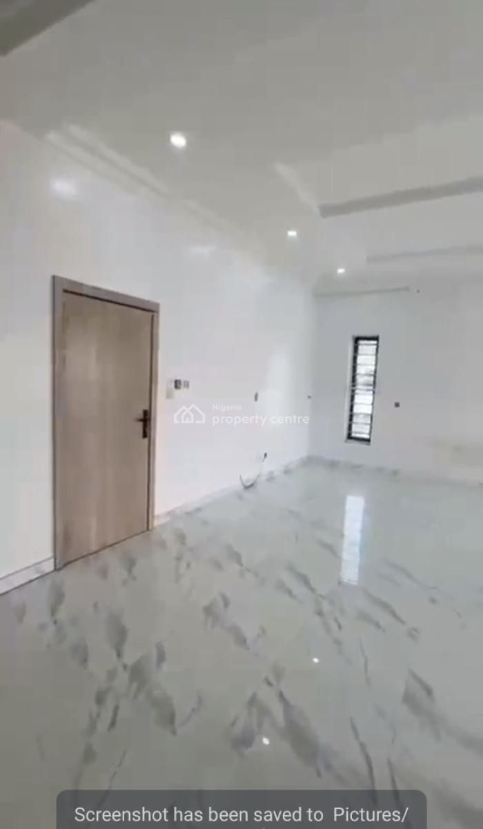 Commercial Space in a Very Busy and Secured Estate, Ikota, Lekki, Lagos, Shop for Rent