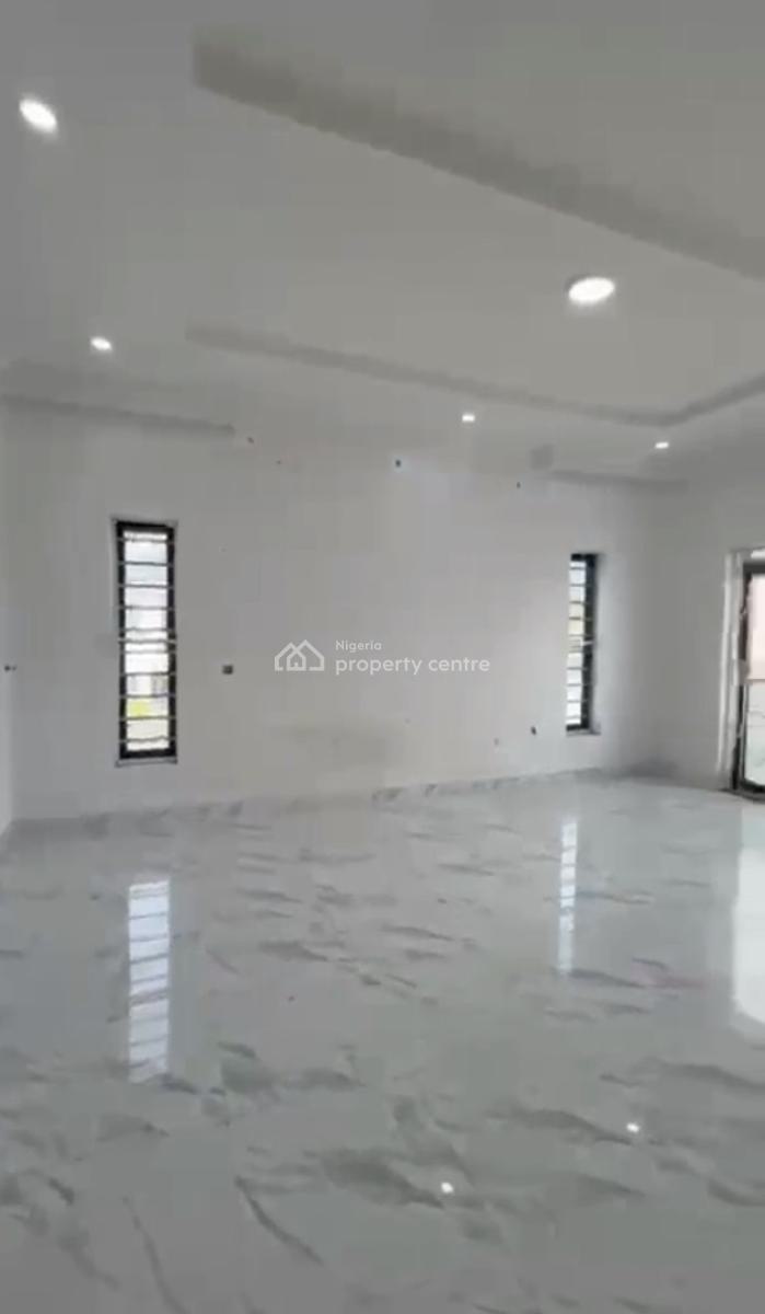 Commercial Space in a Very Busy and Secured Estate, Ikota, Lekki, Lagos, Shop for Rent