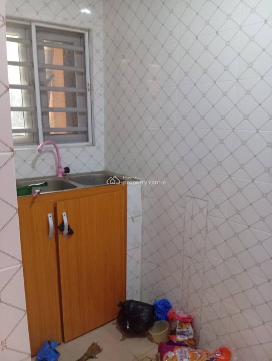 Lovely Pop 2 Bedroom Flat with 3 Toilets, Opic Estate Area 4, Agbara, Agbara-igbesa, Lagos, Flat / Apartment for Rent