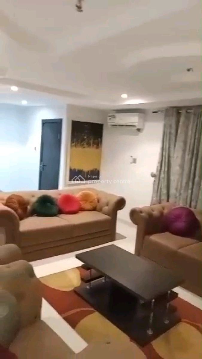 Well Finished Furnished 3 Bedroom Apartment, Obanikoro, Shomolu, Lagos, Flat / Apartment for Rent