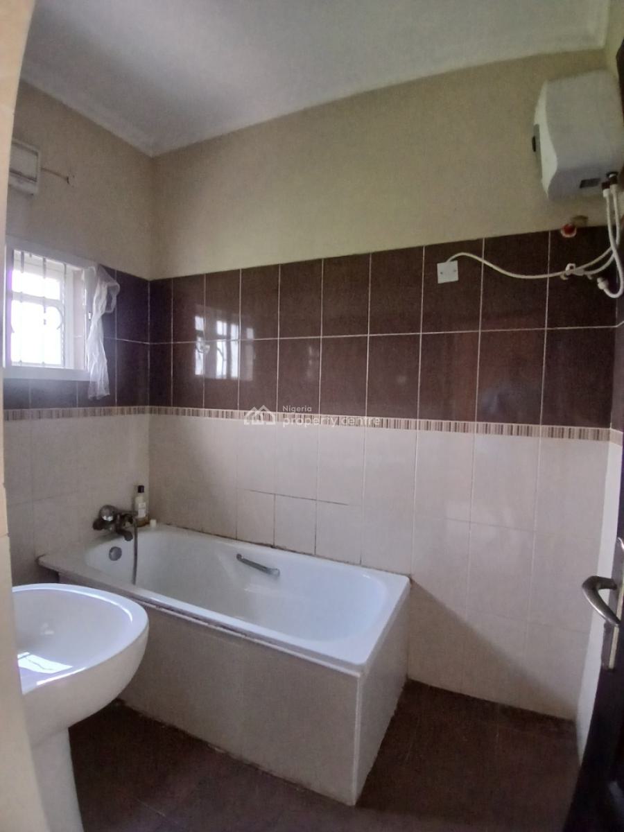 5 Bedrooms Fully Detached Duplex with Bq, Laundry Room and Library, Lekki Scheme 2 Estate, Ajah, Lagos, Detached Duplex for Rent