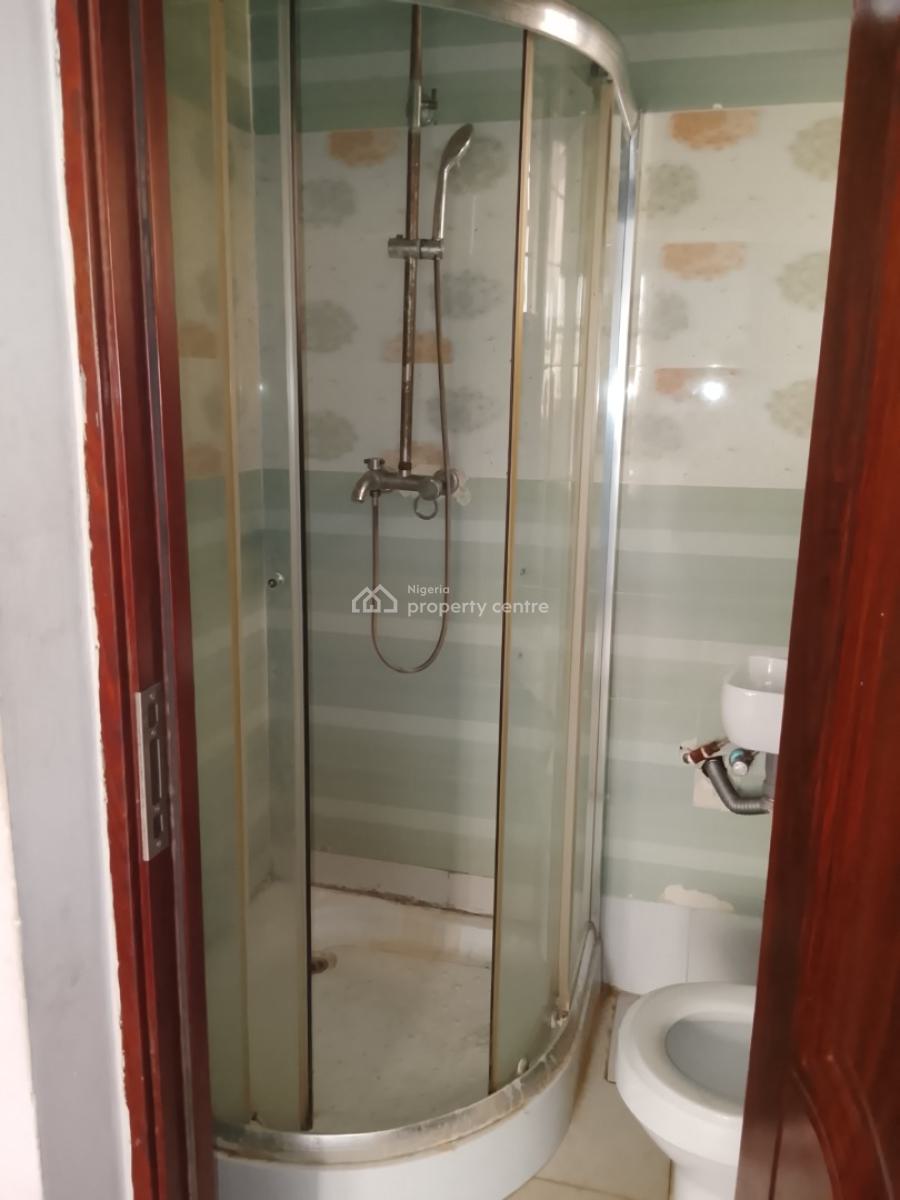 Well-maintained 4-bedroom Semi Detached Duplex in a Nice Estate, Silicon Vale Estate, Ologolo, Lekki, Lagos, Semi-detached Duplex for Rent
