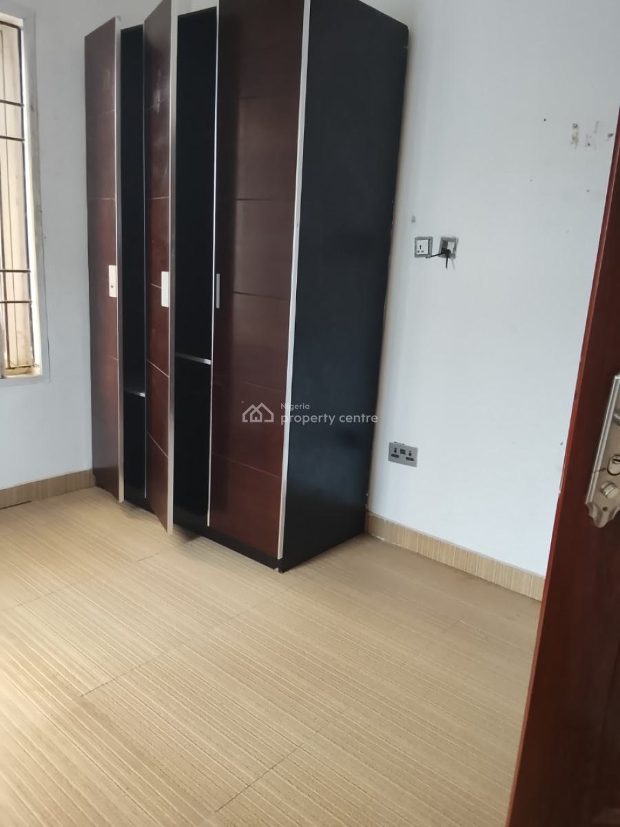 Well-maintained 4-bedroom Semi Detached Duplex in a Nice Estate, Silicon Vale Estate, Ologolo, Lekki, Lagos, Semi-detached Duplex for Rent